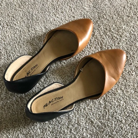 Black Tan Kenneth Cole Pointed Flats - Picture 2 of 5